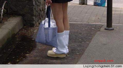 dvubb 图片点击可在新窗口打开查看