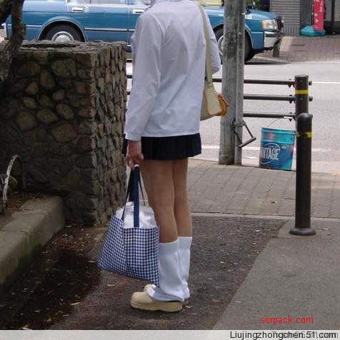 dvubb 图片点击可在新窗口打开查看