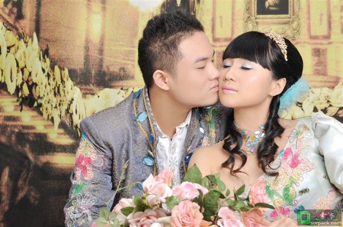 dvubb 图片点击可在新窗口打开查看