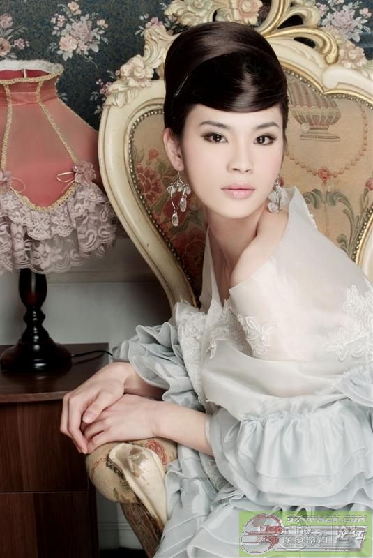 dvubb 图片点击可在新窗口打开查看