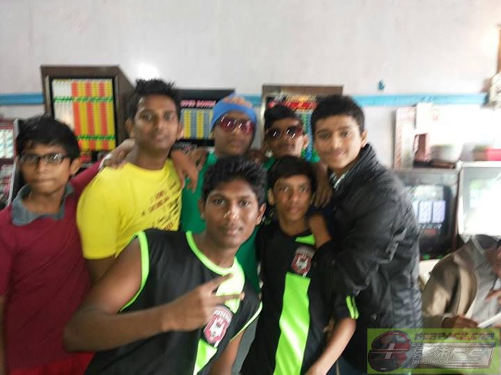 dvubb 图片点击可在新窗口打开查看