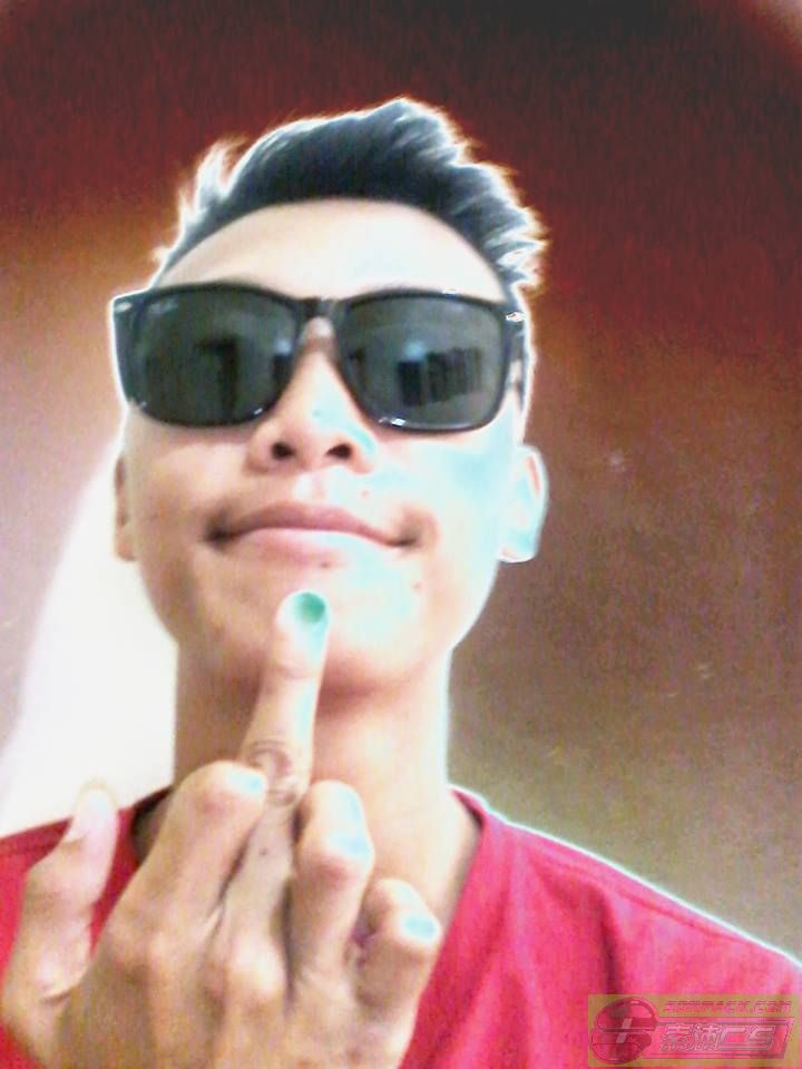 dvubb 图片点击可在新窗口打开查看