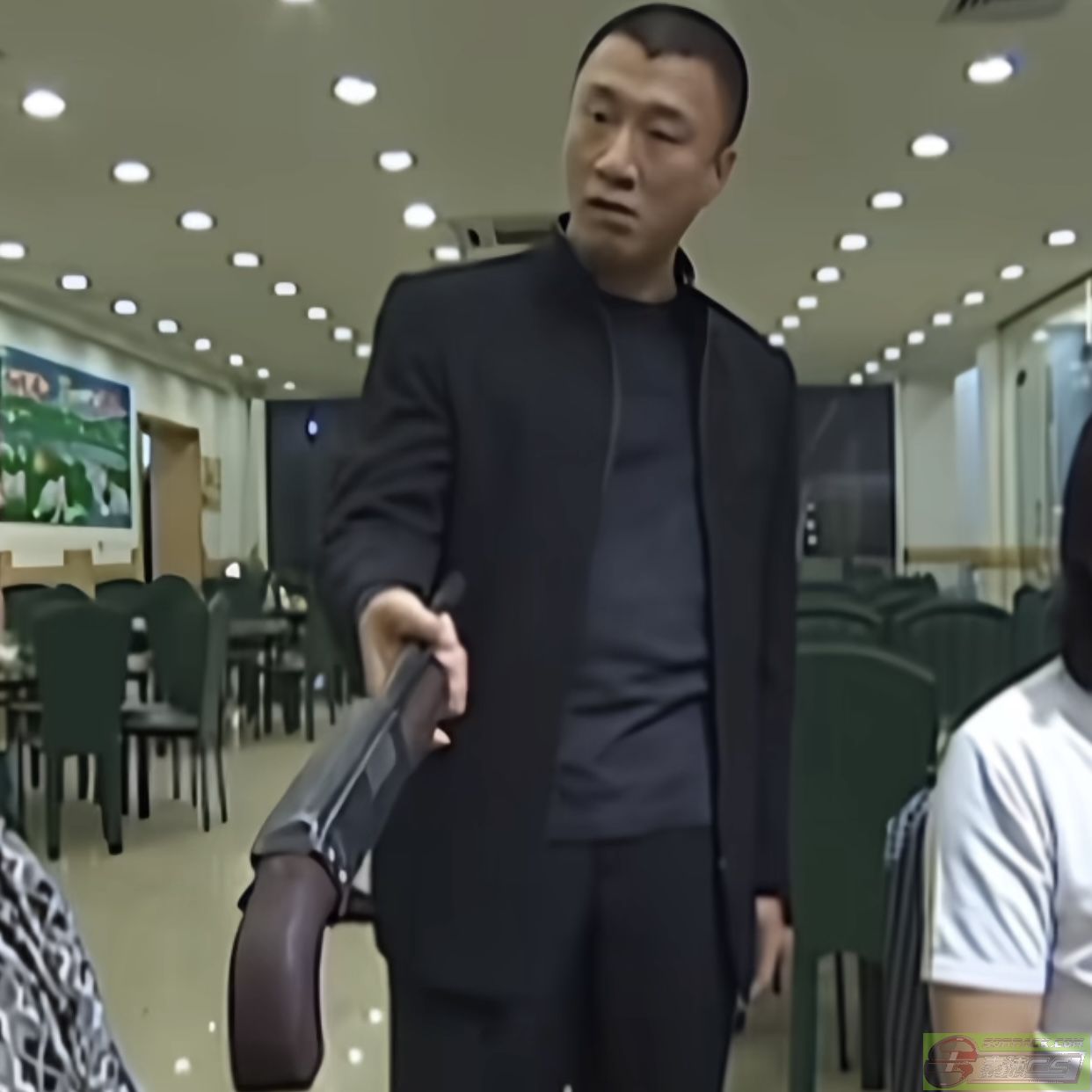 dvubb 图片点击可在新窗口打开查看