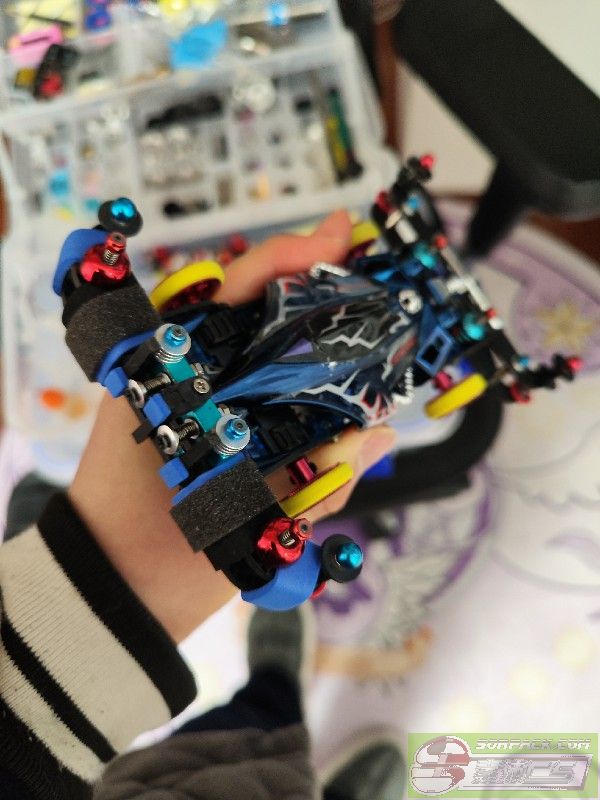 dvubb 图片点击可在新窗口打开查看